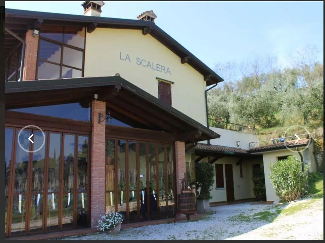 Agriturismo La Scalera Lonato Gospodarstwo agroturystyczne